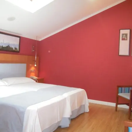 El Carmen Hotel 3*