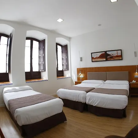 El Carmen Hotel 3*