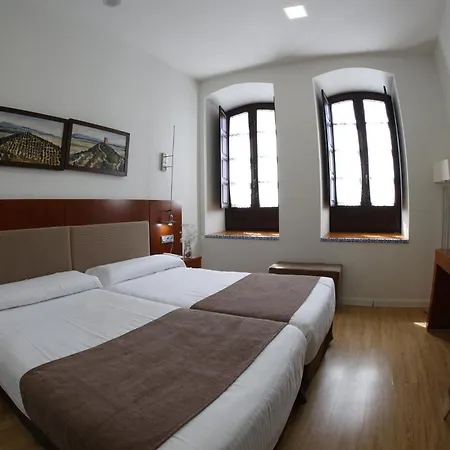 Hotel El Carmen 3*