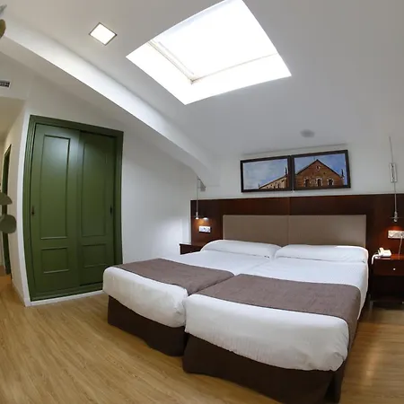 El Carmen Hotel 3*