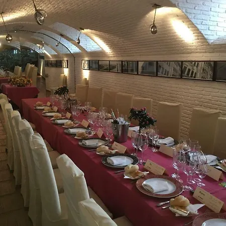 El Carmen Hotel